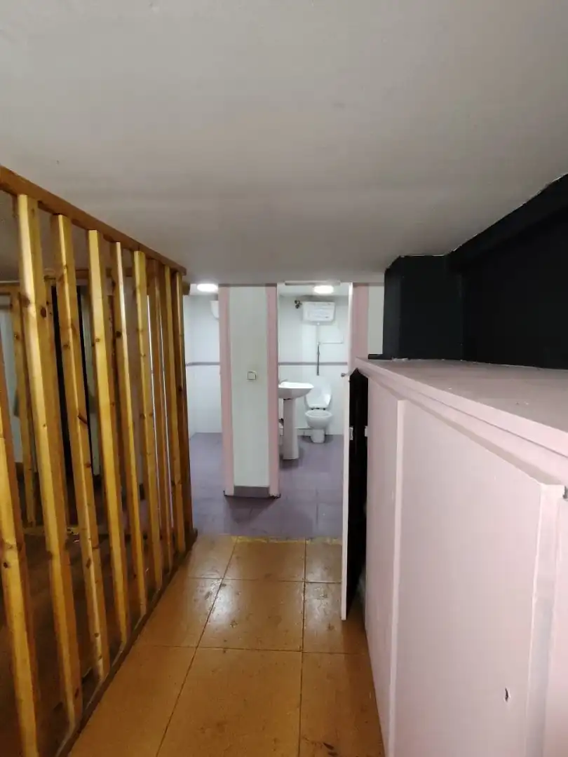 Commercial properties for sale in Santander  with Furnished