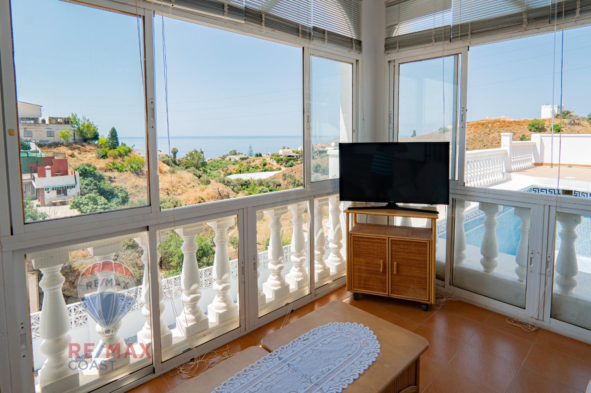 Bedroom of House or chalet for sale in Vélez-Málaga  with Storage room, Swimming Pool and Balcony