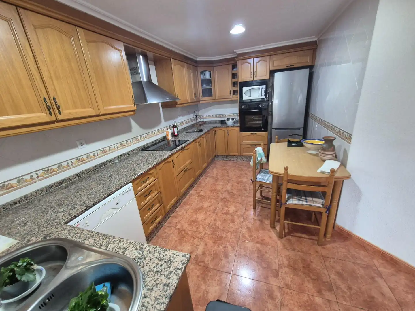 Cocina de Piso en venta en Elda con Aire acondicionado, Calefacción y Amueblado