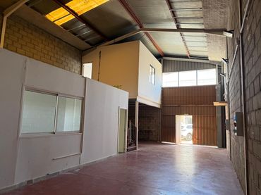 Nave industrial in vendita a Calle Manufactura