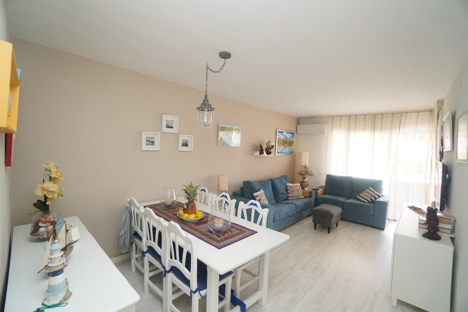 Living room of Apartment to rent in El Vendrell  with Air Conditioner, Private garden and Terrace