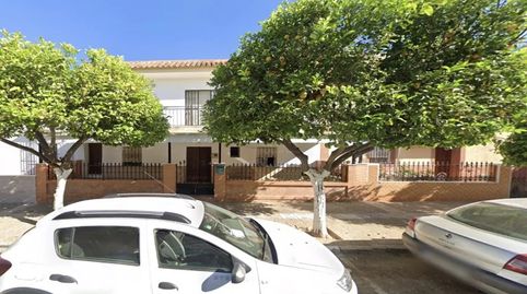 Guillena (Sevilla). EN RENTABILIDAD (se vende alquilado, no se puede visitar ni hipotecar).