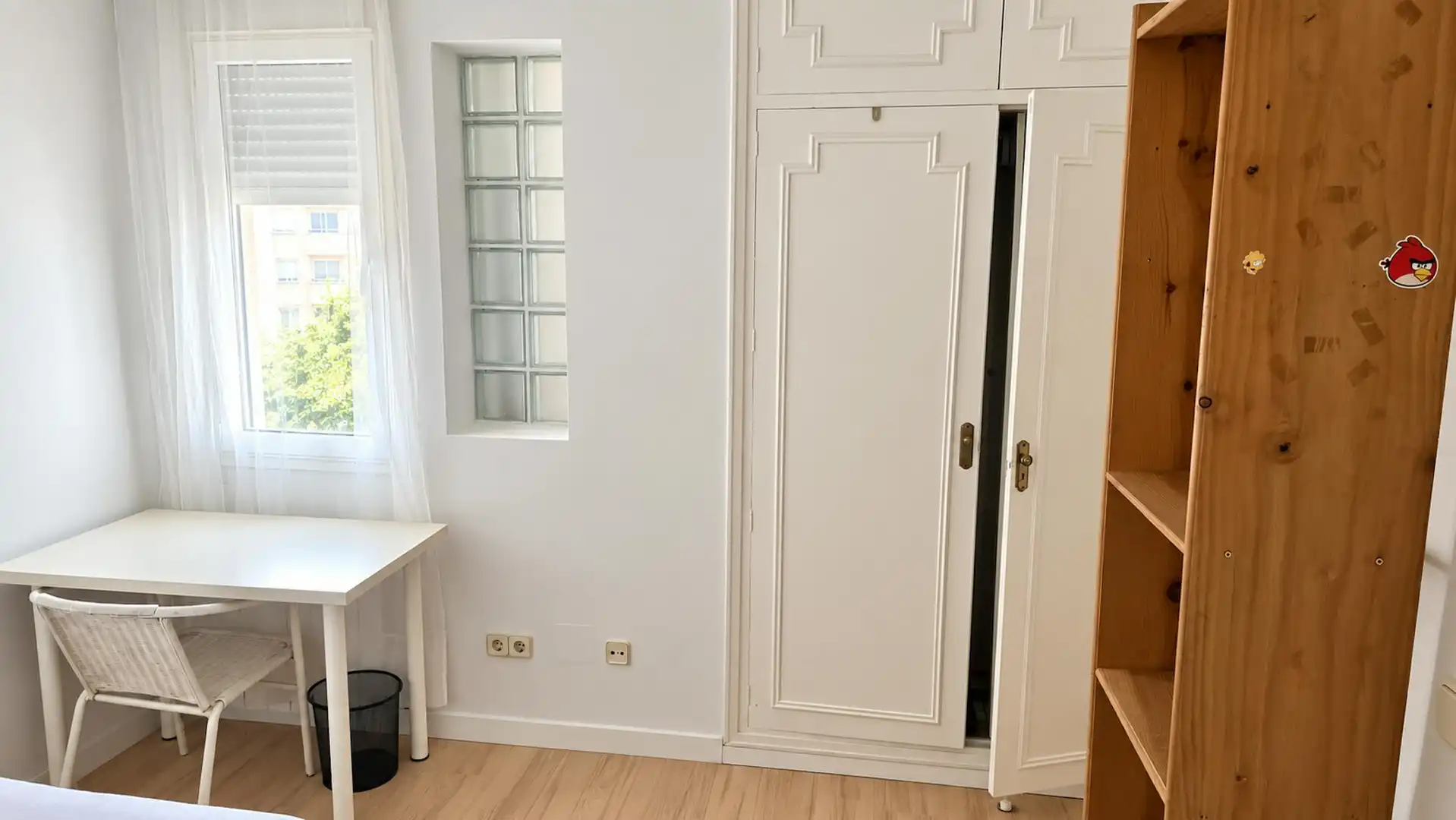 Schlafzimmer von Wohnung zur Miete in Madrid mit Heizung, Möbliert und Waschmaschine