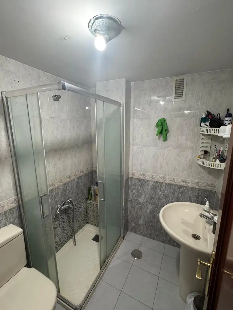 Baño de Piso en venta en Jaén con Amueblado