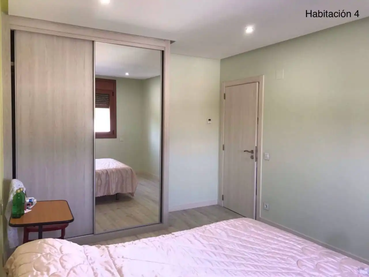 Schlafzimmer von Haus oder Chalet zum Verkauf in Verín mit Heizung, Privatgarten und Schwimmbad