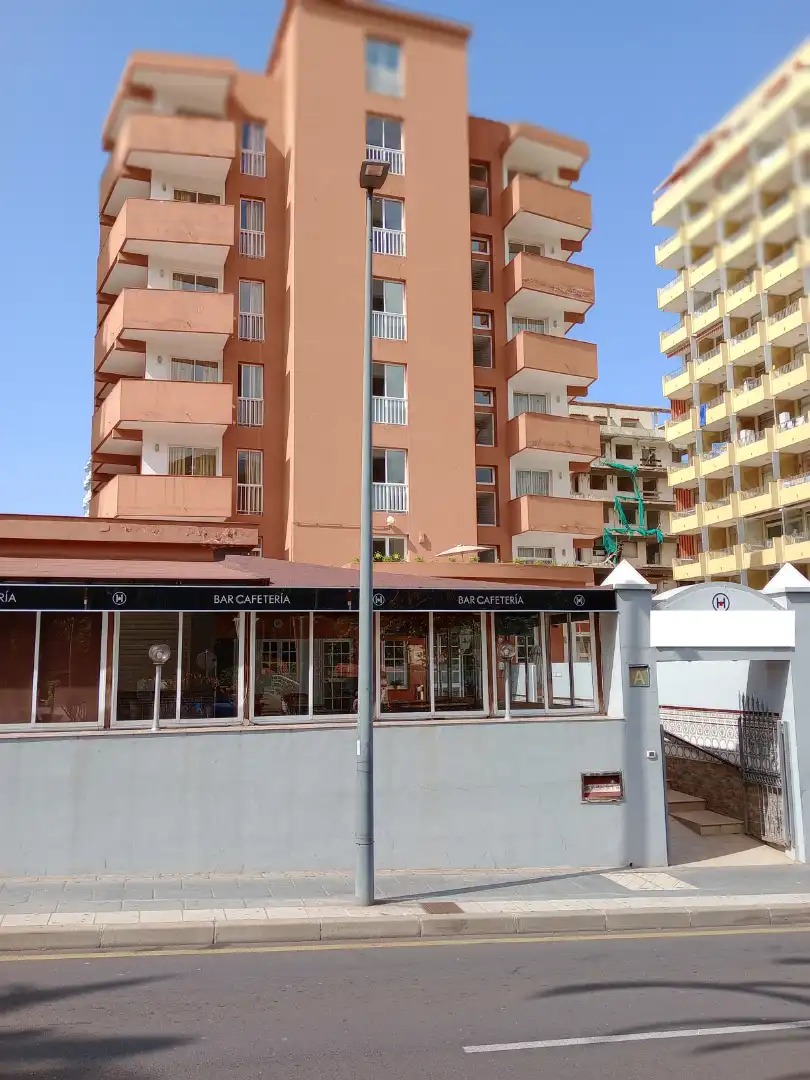 Pis amb terrassa en venda a Avenida Aguilar y Quesada 3, imagen 2