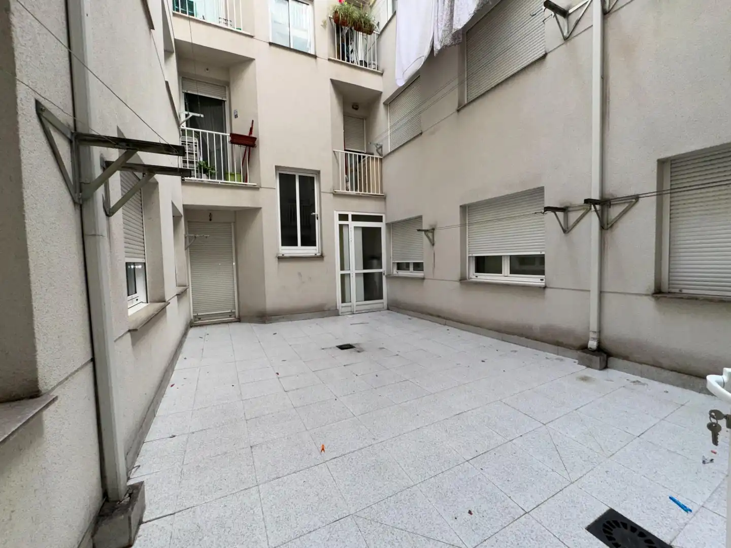 Vista exterior de Apartamento en venta en Ponferrada con Calefacción, Parquet y Trastero