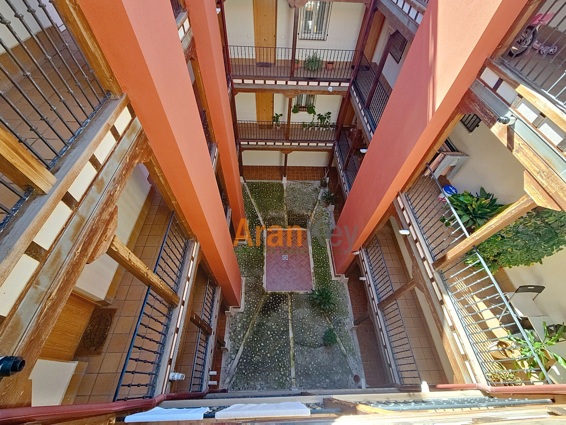 Attic for sale in Aranjuez  with Heating, Storage room and Home automation