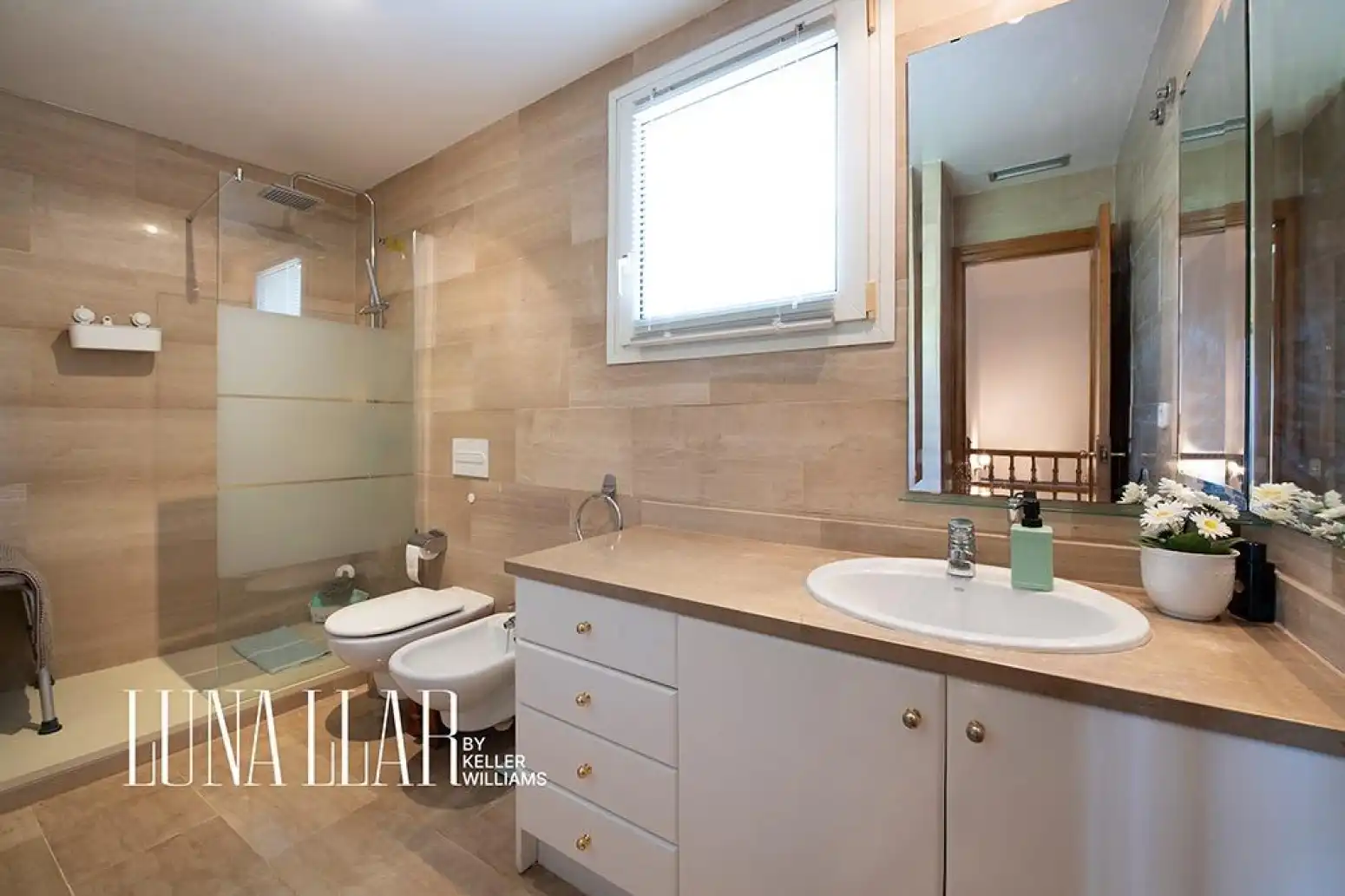 Bathroom of Attic for sale in Sitges  with Terrace