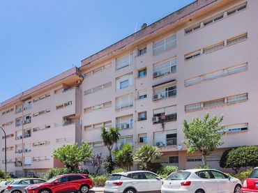 Flat with lift for sale in Av Lleo