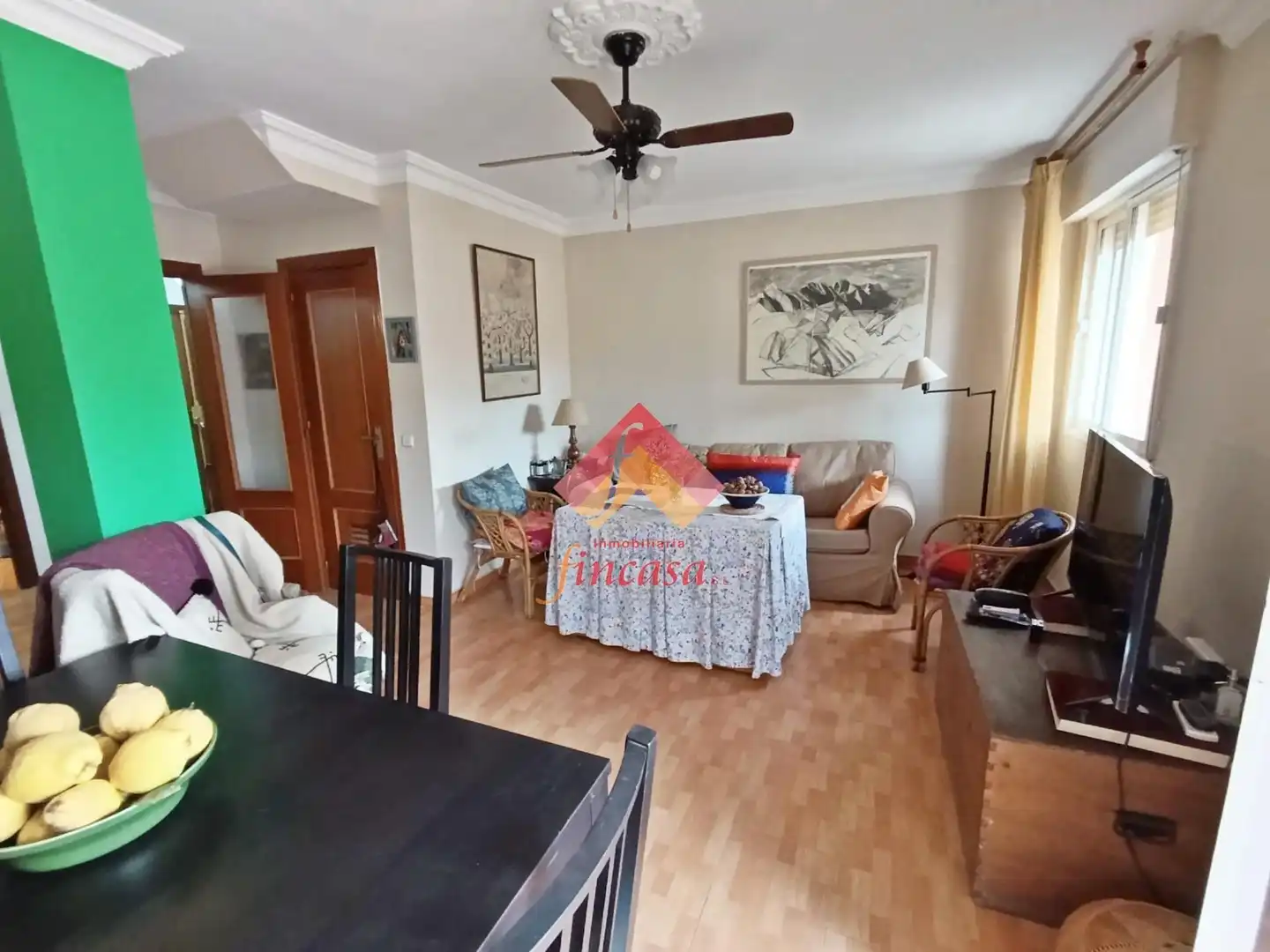 Sala de estar de Piso en venta en Ronda con Terraza, Trastero y Amueblado