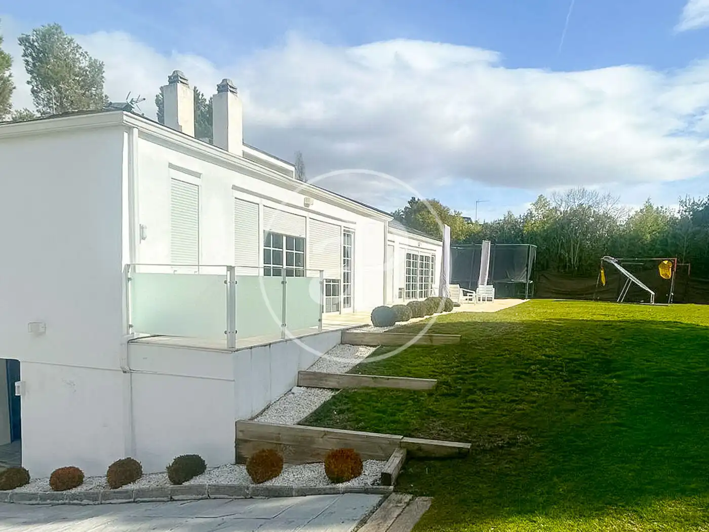 Terrassa de Casa o xalet en venda en La Moraleja amb Aire condicionat, Calefacció i Jardí privat