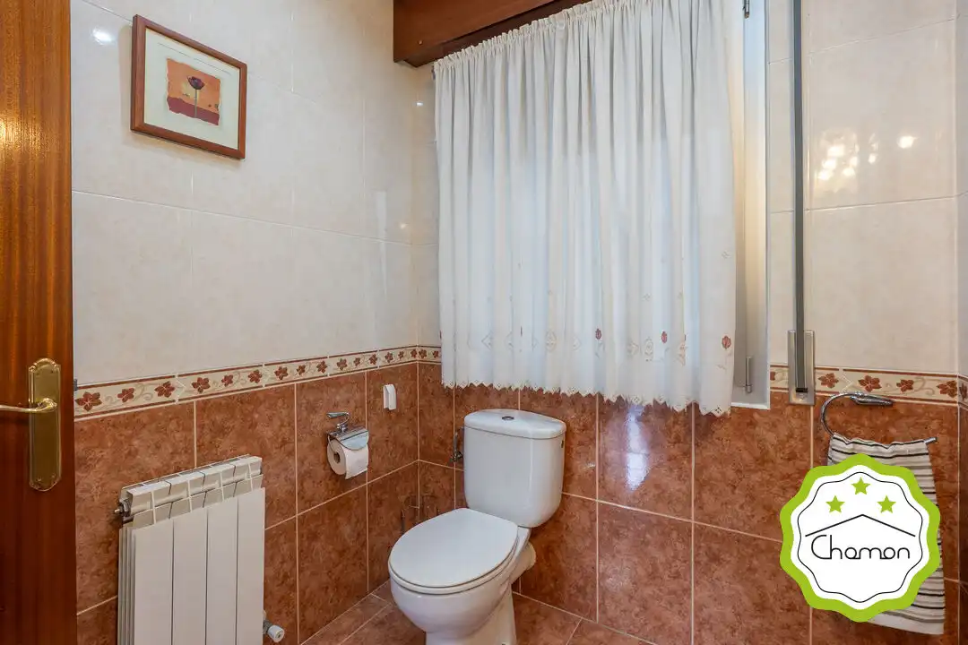 Bathroom of Flat for sale in Arrigorriaga  with Terrace