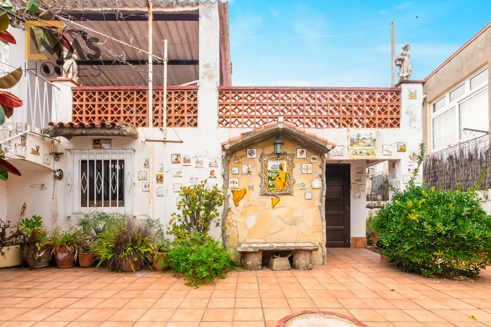 Country homes for sale in Carrer Sant Francesc, Pallejà