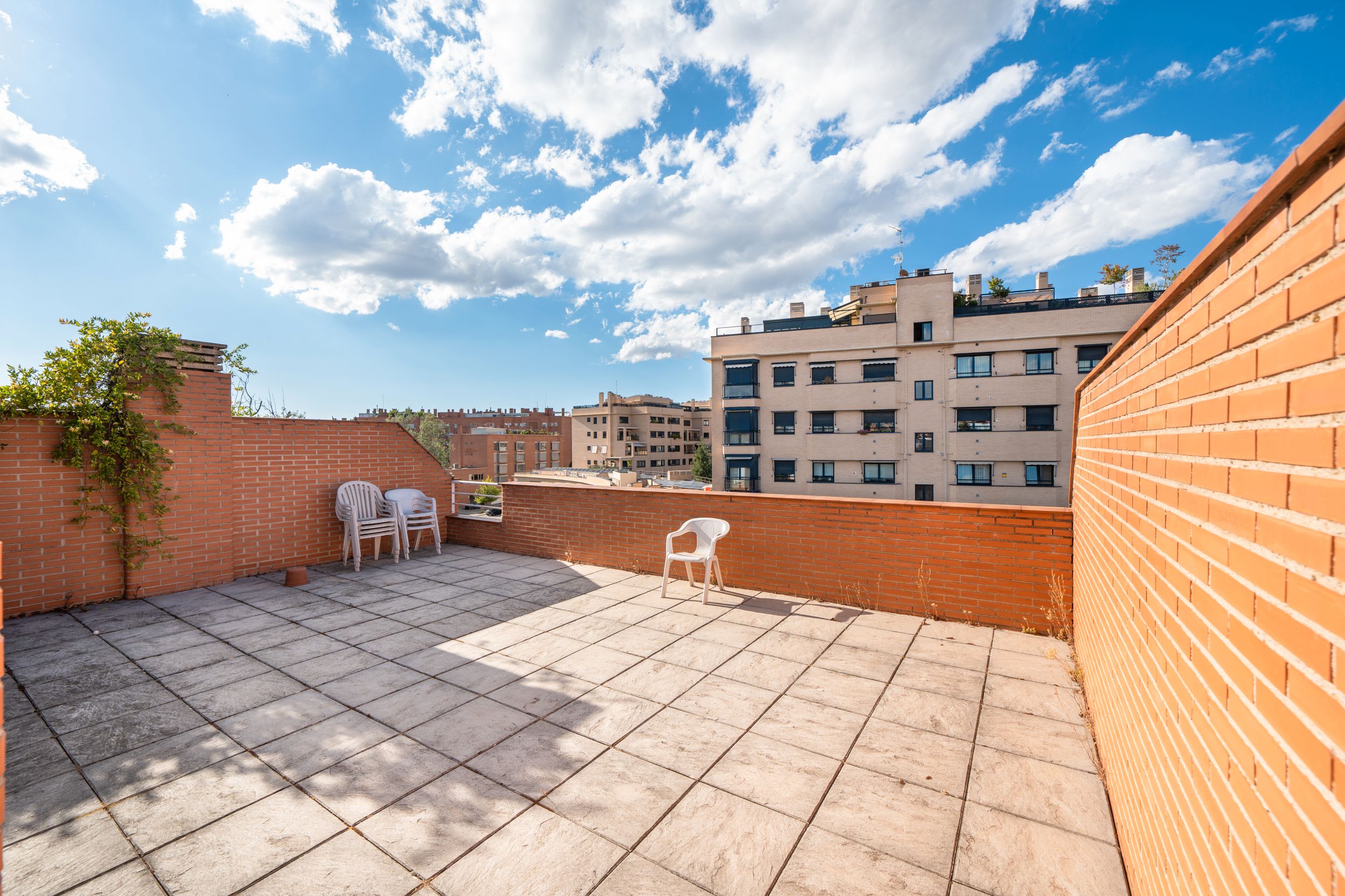 Terrassa de Àtic en venda en  Madrid Capital amb Calefacció, Terrassa i Traster