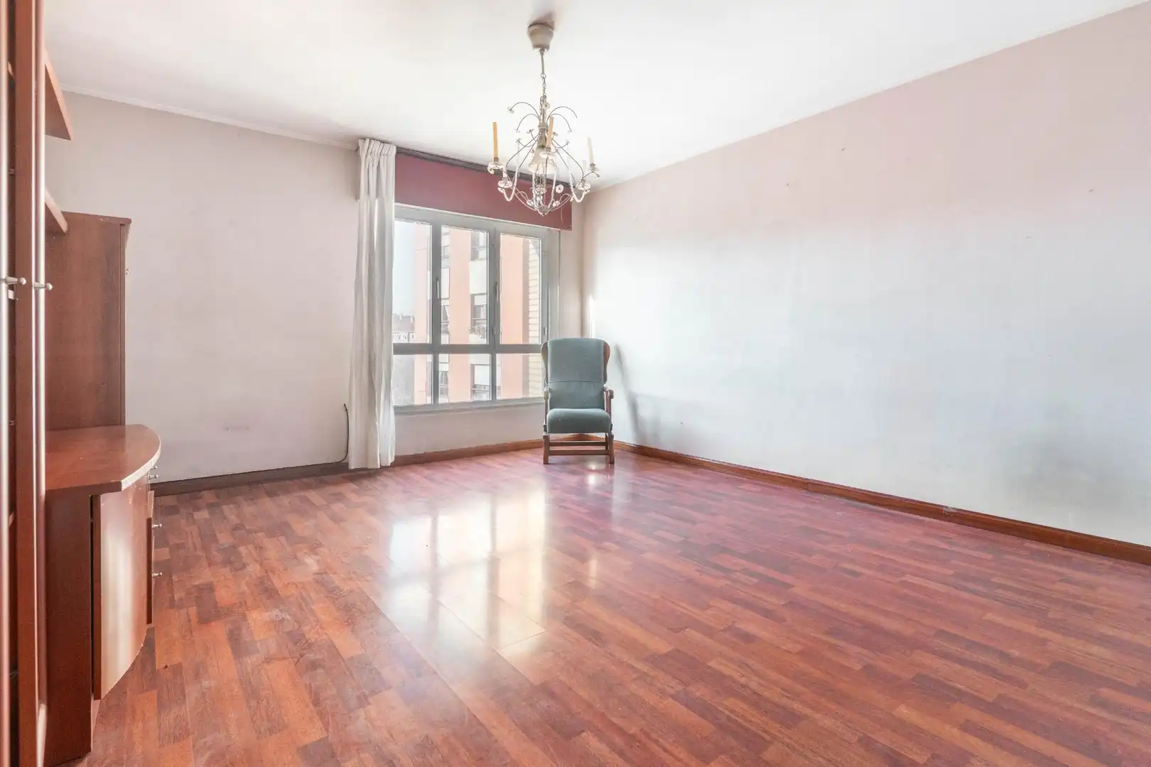 Sala d'estar de Pis en venda en Siero amb Calefacció, Terrassa i Traster