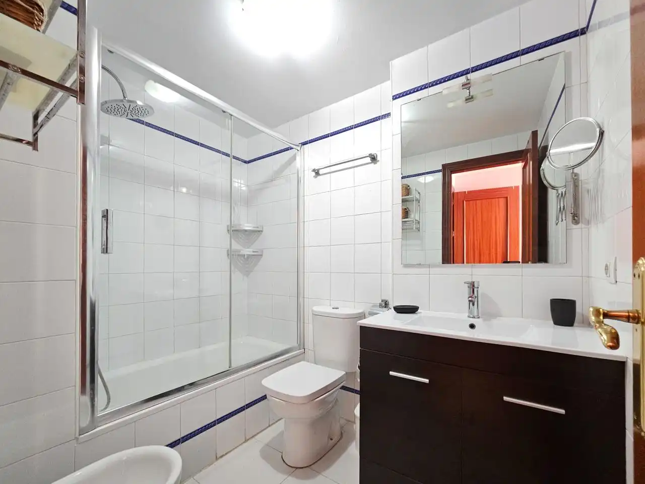 Badezimmer von Wohnung zum Verkauf in Alcalá de Guadaira mit Möbliert und Balkon