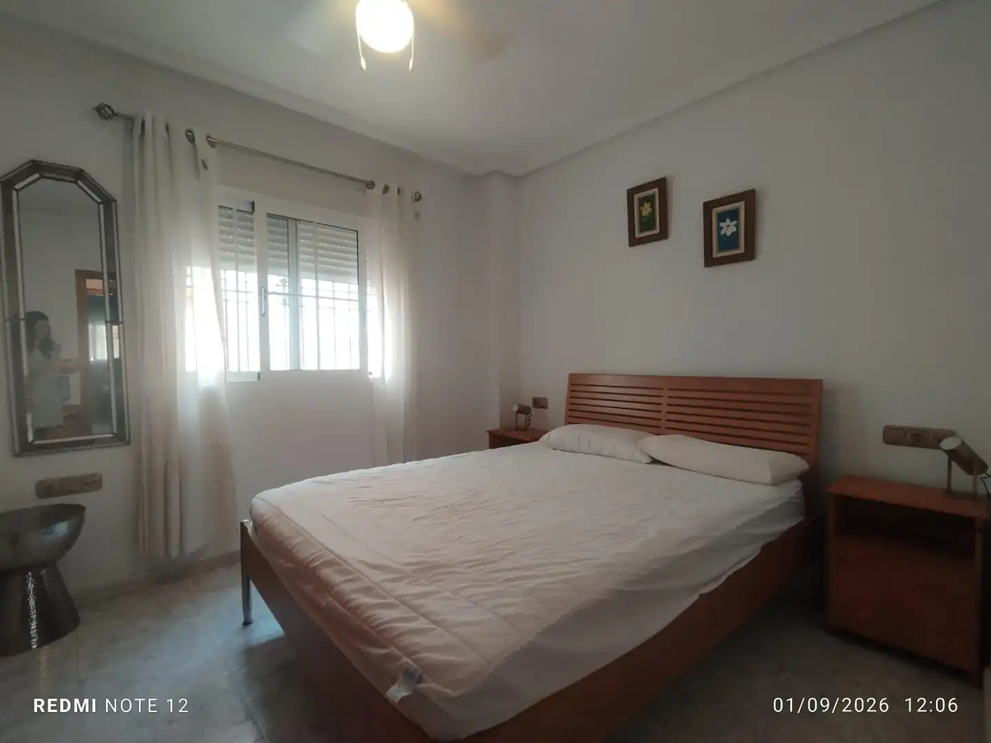 Schlafzimmer von Wohnungen zum Verkauf in Elche / Elx mit Terrasse, Möbliert und Balkon