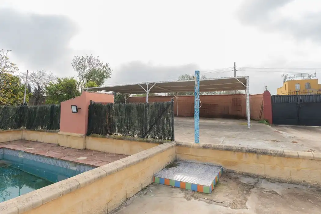 Piscina de Casa o chalet en venta en Alcalá de Guadaira con Piscina