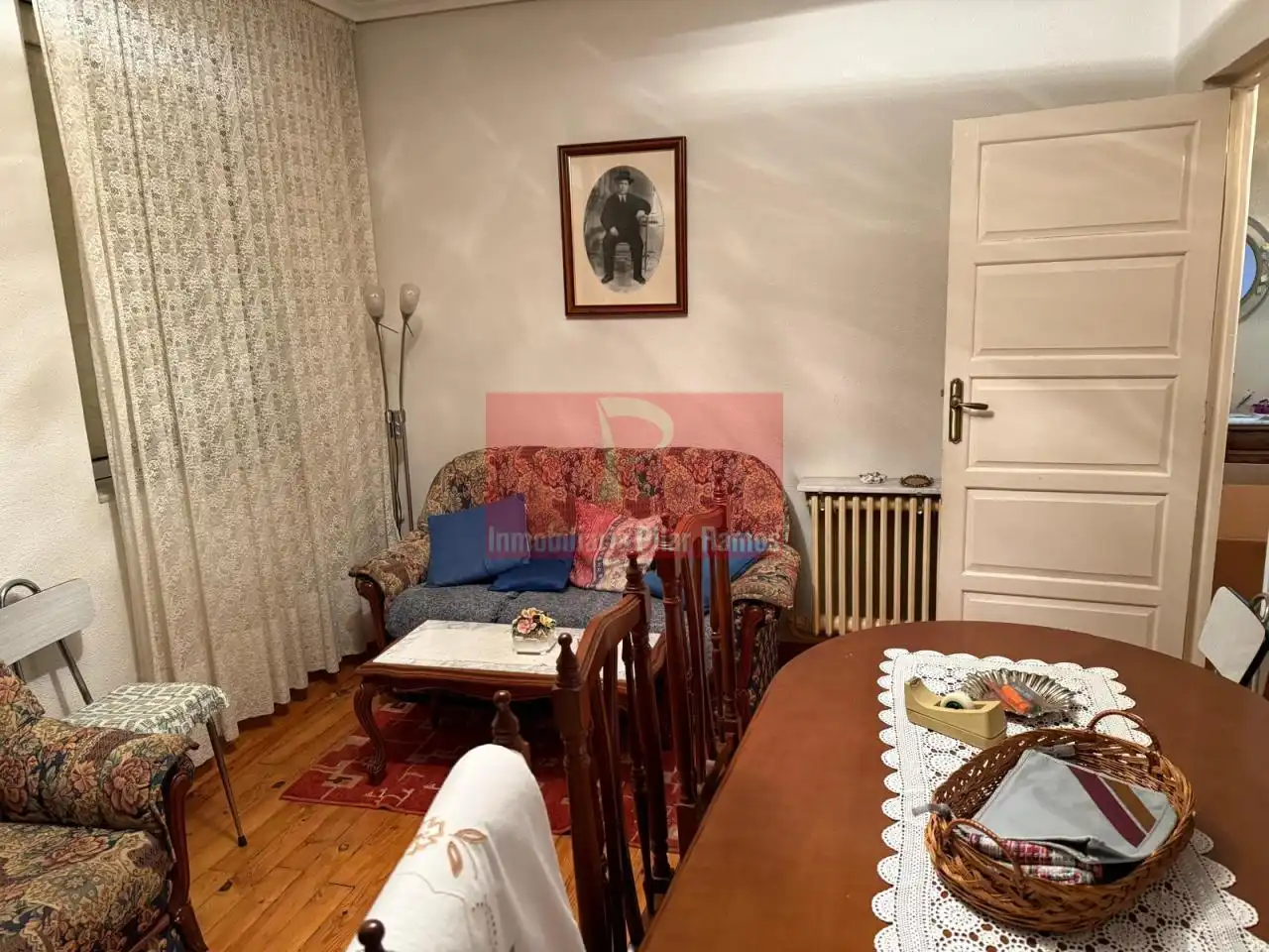 Sala de estar de Casa o chalet en venta en León Capital  con Calefacción, Jardín privado y Trastero