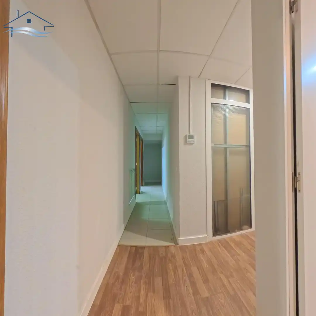 Büro zur Miete in Alicante / Alacant mit Klimaanlage und Heizung