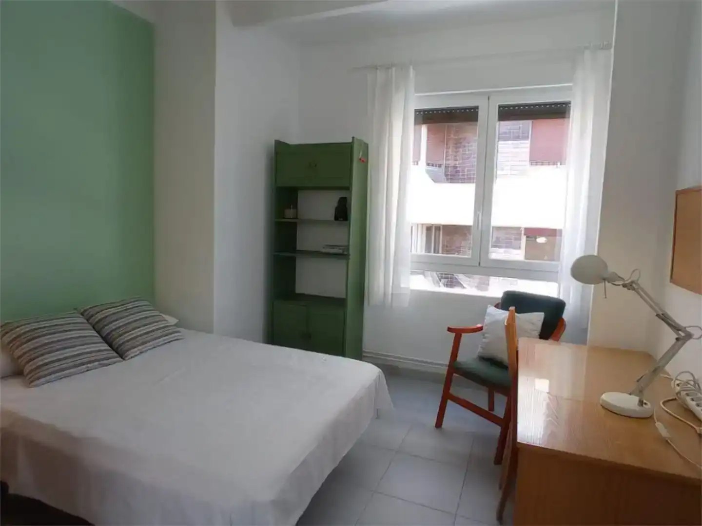 Habitación en Calle de Juan Pablo Bonet, 2, Ruiseñores