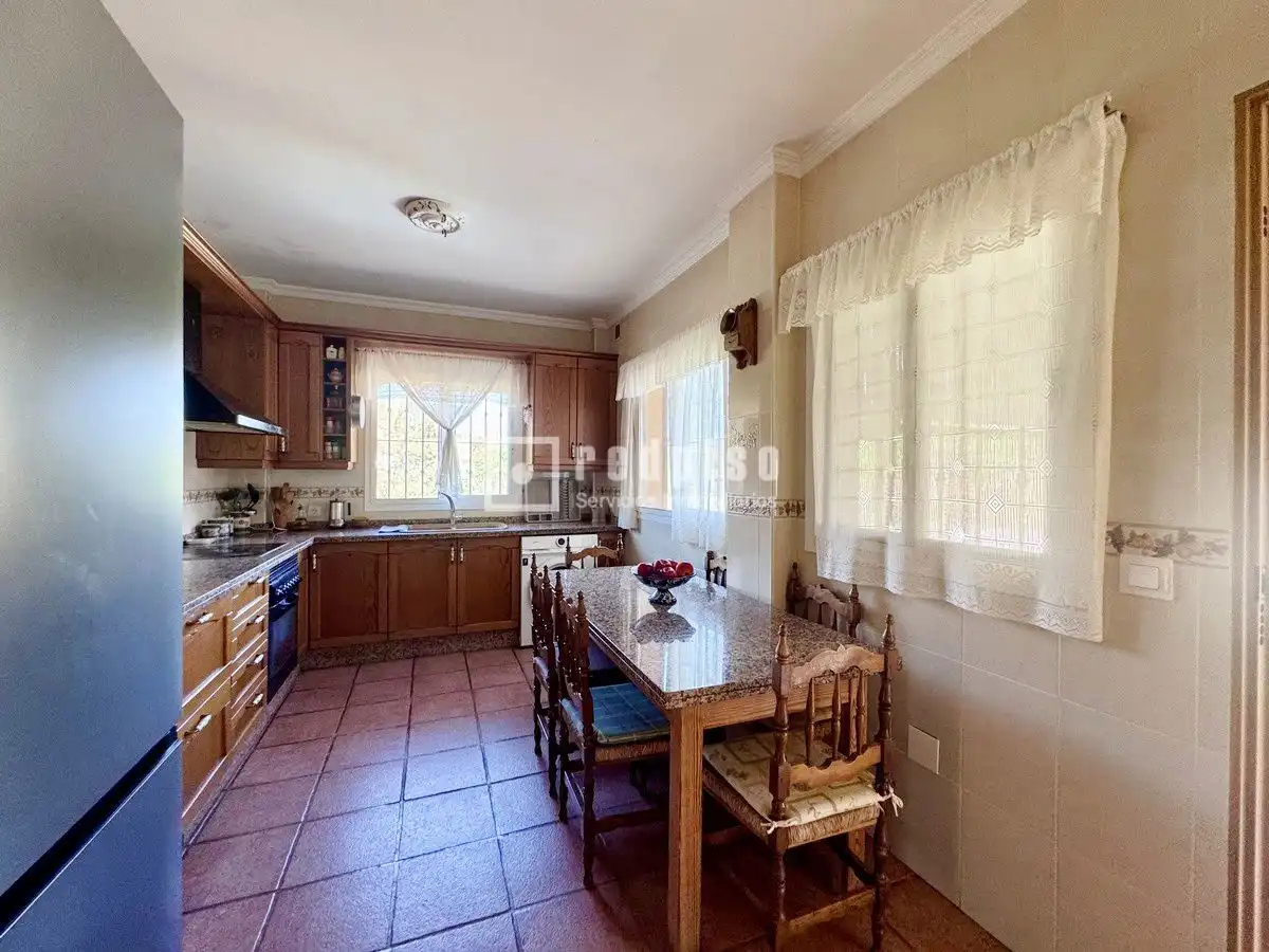 Cocina de Casa o chalet en venta en Málaga con Aire acondicionado, Jardín privado y Piscina
