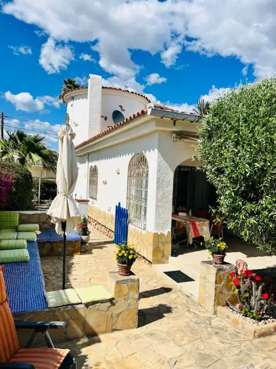 Houses for sale in Platja de Mont-roig