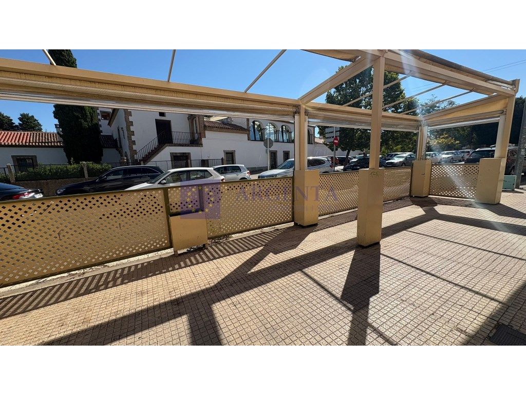 Exterior view of Premises for sale in Cáceres Capital