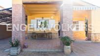 Exterior view of House or chalet for sale in Serra  with Terrace, Swimming Pool and Balcony