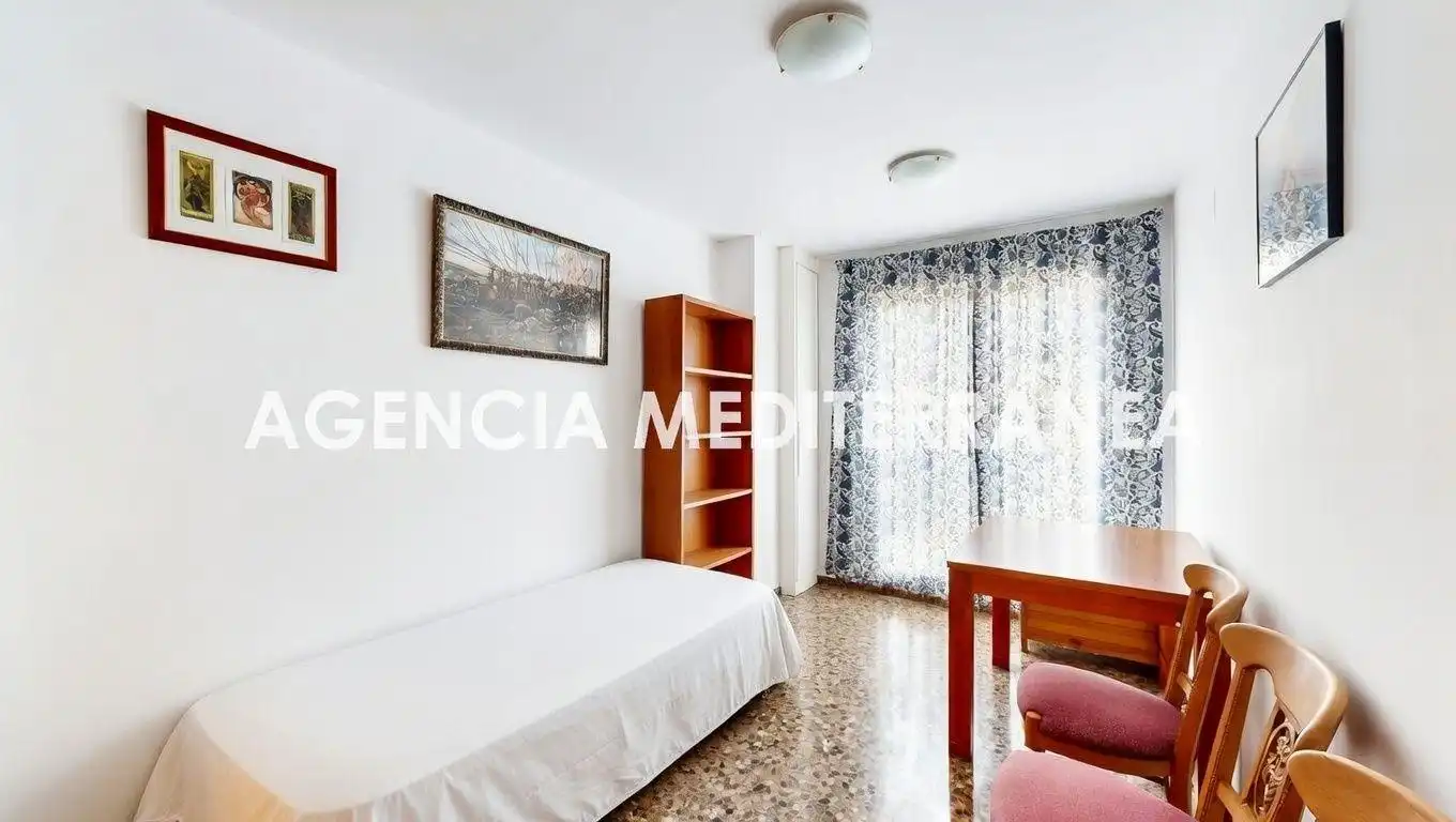 Habitación de Piso en venta en Alcàsser con Aire acondicionado, Terraza y Trastero
