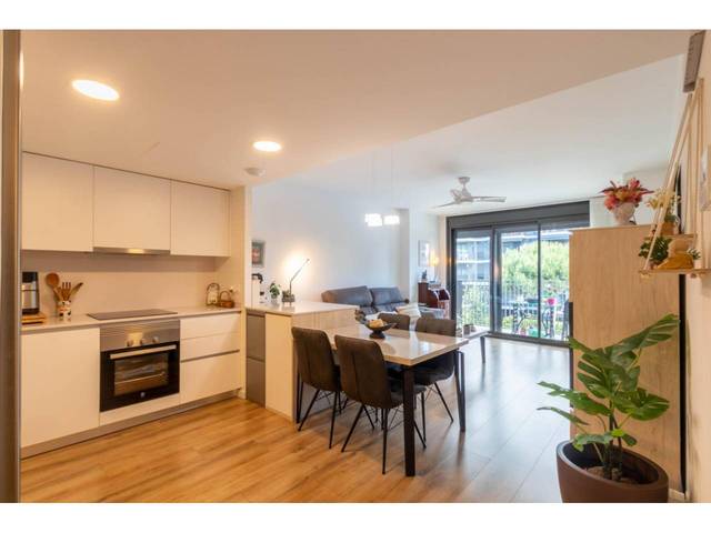 Piso en Venta en Calle Carrer del Moixeró en Les Arenes - La Grípia  Can Montllor