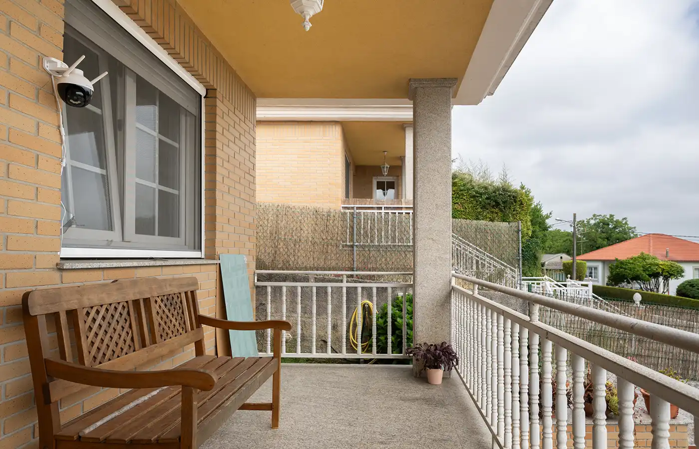 Terraza de Casa o chalet en venta en Oleiros con Calefacción, Jardín privado y Parquet