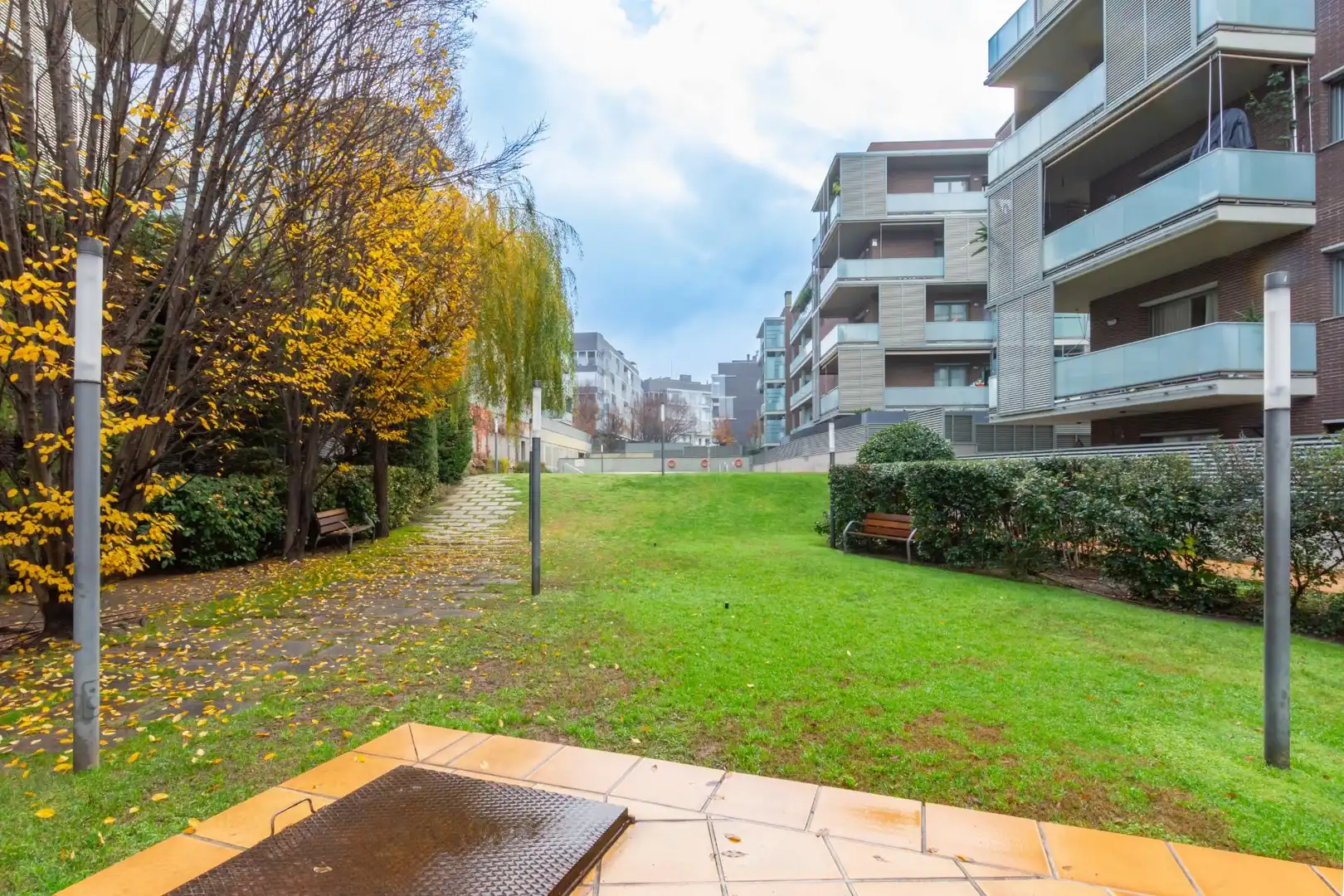 Exterior view of Flat for rent in Sant Cugat del Vallès  with Private garden, Parquet flooring and Terrace