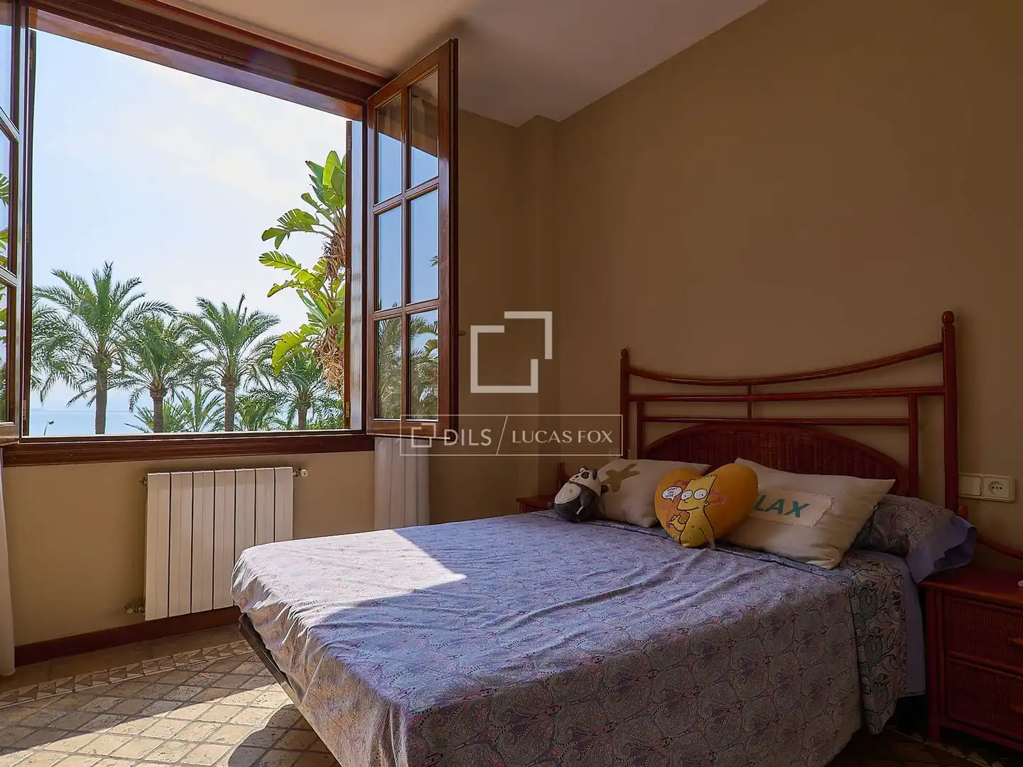 Habitación de Casa o chalet en venta en Cullera con Aire acondicionado, Calefacción y Jardín privado