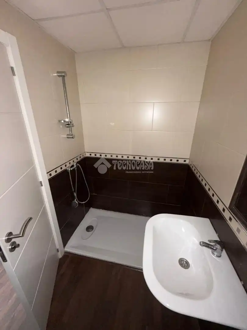 Bany de Pis en venda en San Juan del Puerto