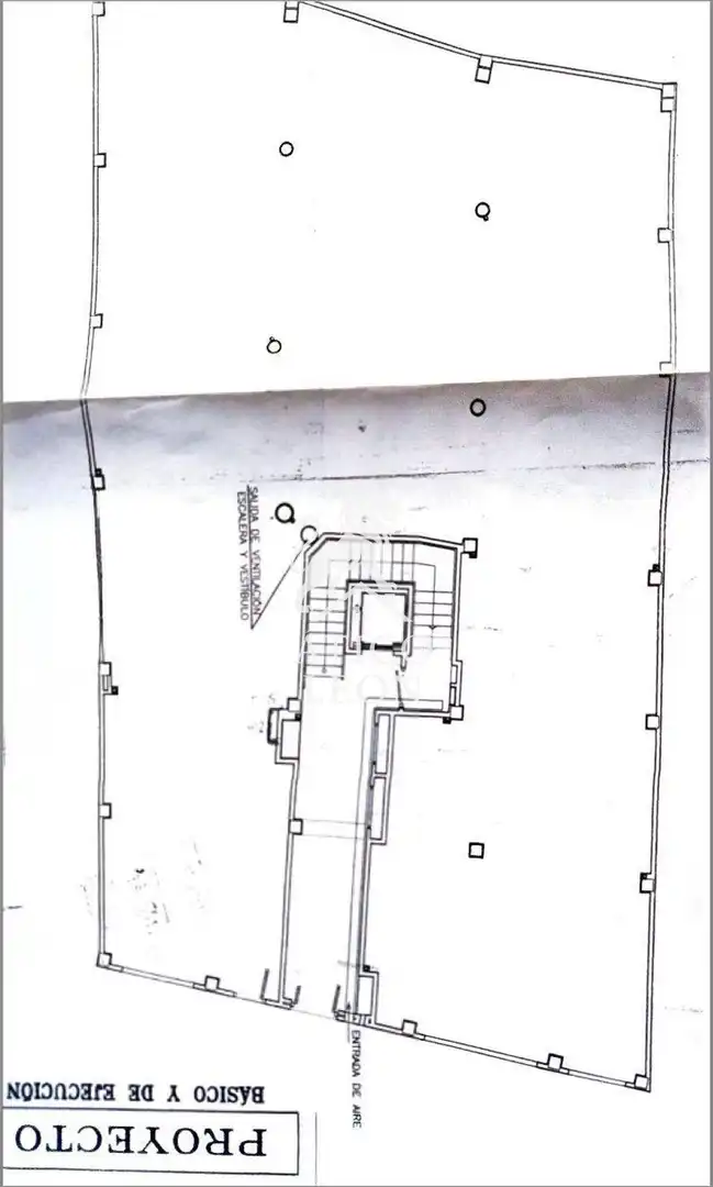 Local comercial en venda a Mariano Andrés, imagen 5