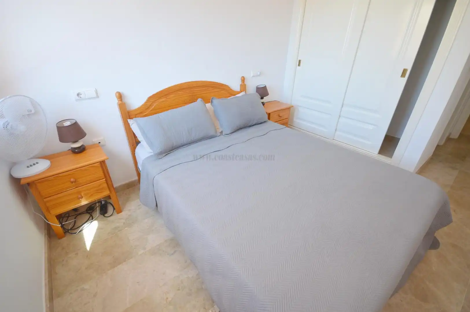 Habitación de Apartamento en venta en Orihuela con Aire acondicionado, Calefacción y Terraza