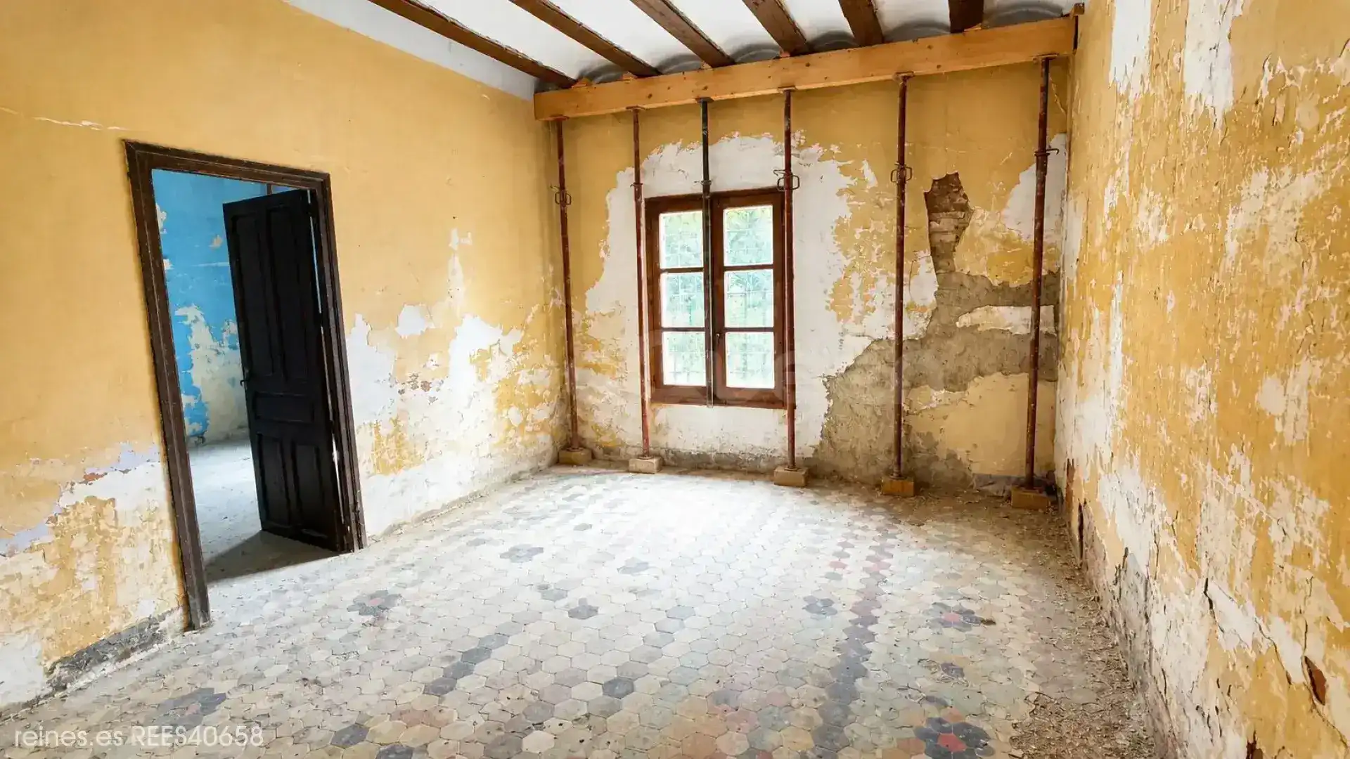 Menjador de Casa o xalet en venda en Calamocha amb Calefacció, Jardí privat i Terrassa
