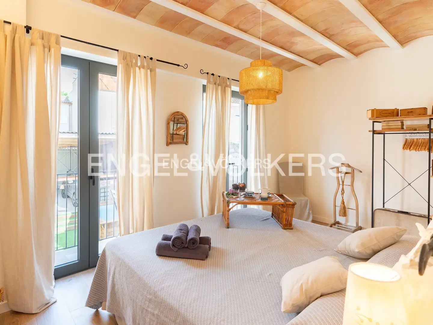 Habitación de Casa adosada de alquiler en Alella con Aire acondicionado, Calefacción y Jardín privado