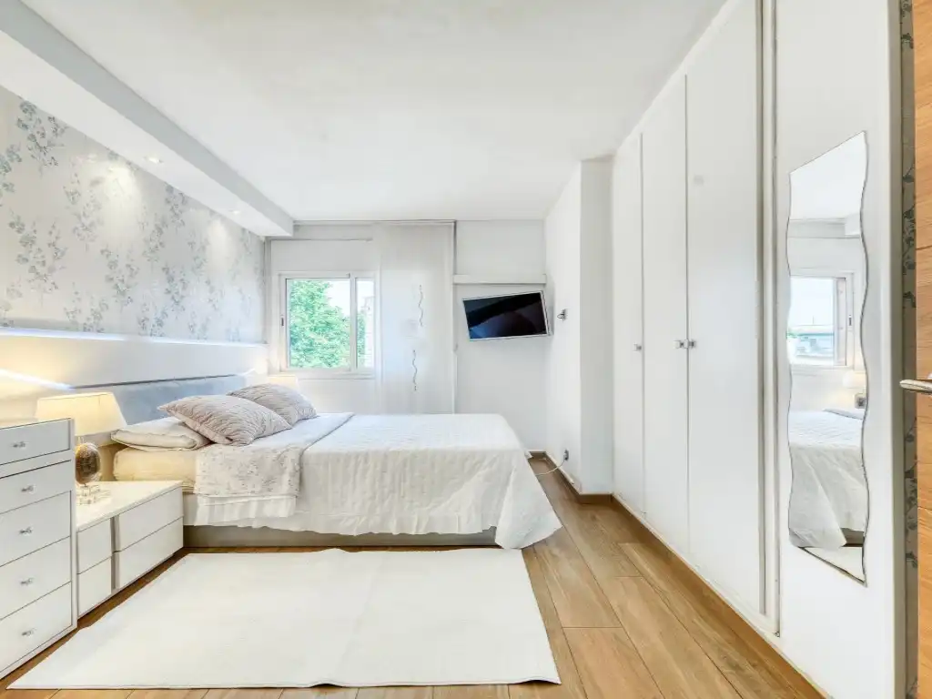 Bedroom of Flat for sale in Figueres  with Air Conditioner