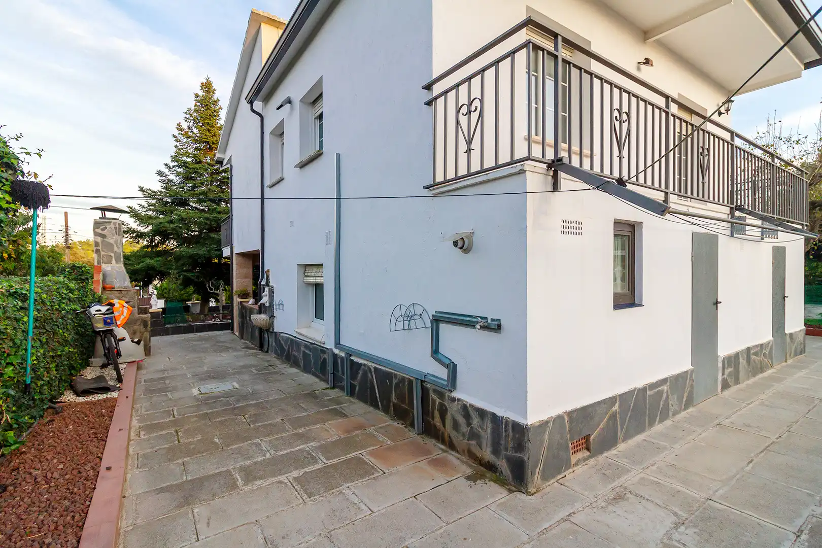 Exterior view of Houses for sale in Piera  with Heating, Private garden and Parquet flooring