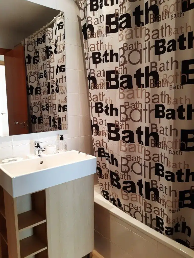 Badezimmer von Wohnung zur Miete in Burgos mit Heizung, Terrasse und Möbliert