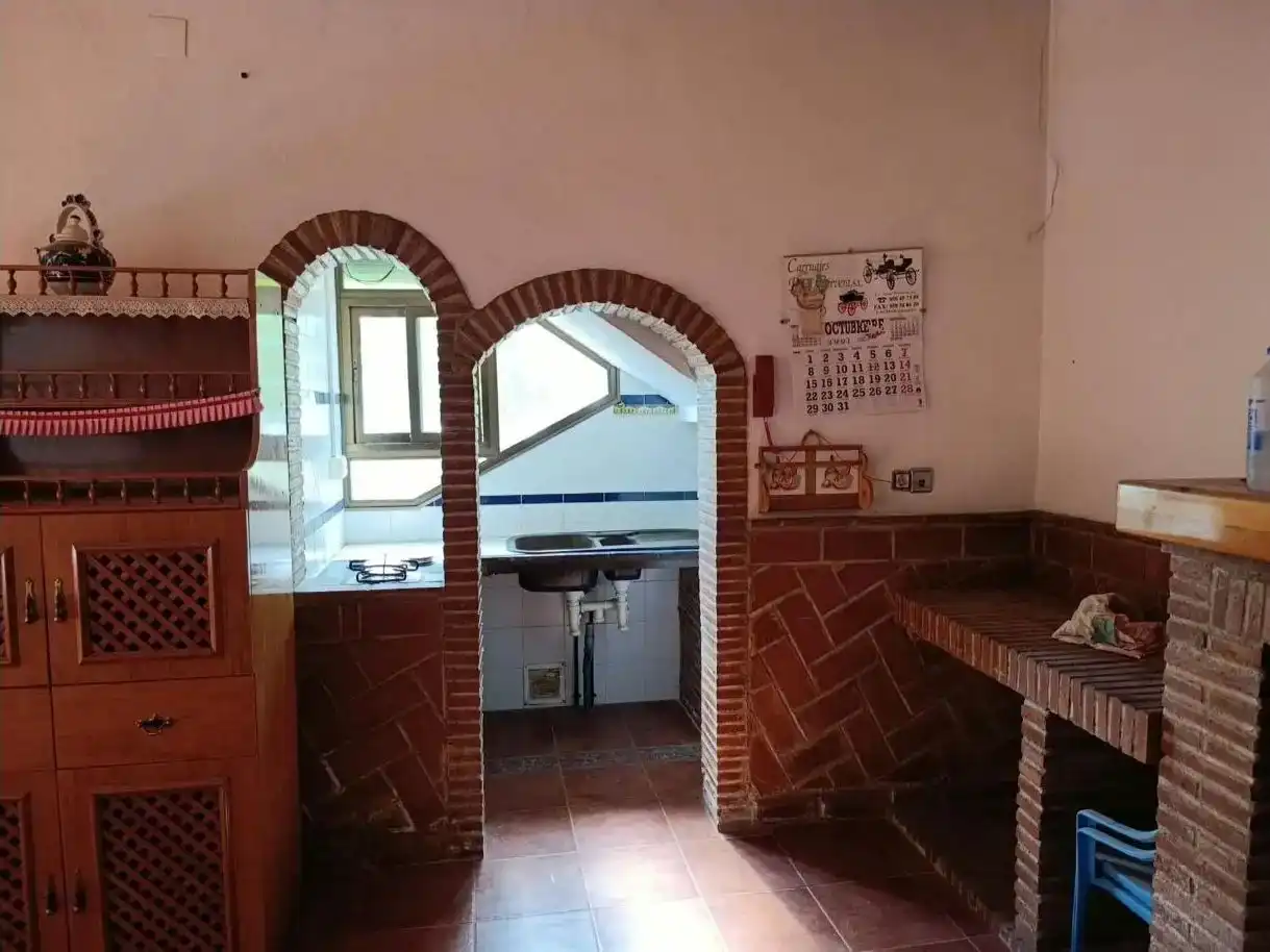 Cuina de Pis en venda en Pinos Puente amb Jardí privat, Traster i Balcó