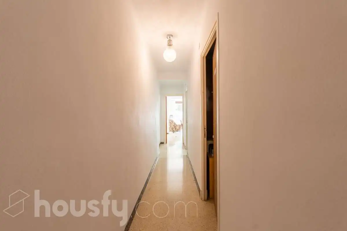 Piso en venta en Vilanova i la Geltrú con Calefacción, Terraza y Balcón