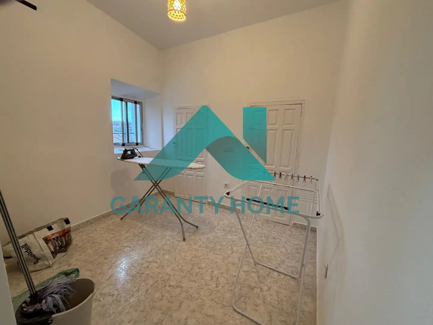 Exterior view of Flat for share in Cáceres  with Balcony