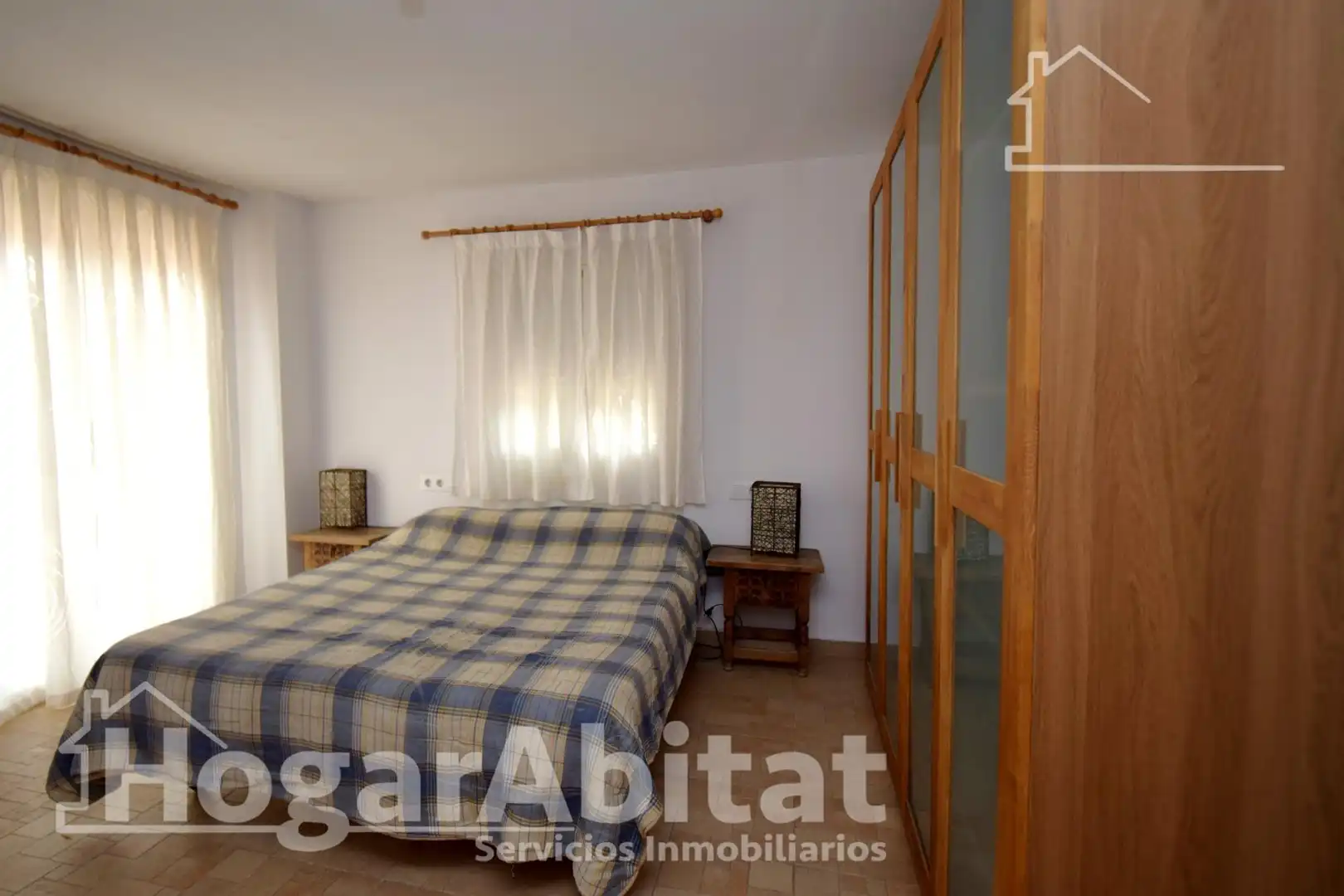 Habitación de Casa o chalet en venta en Llíria con Aire acondicionado, Calefacción y Jardín privado