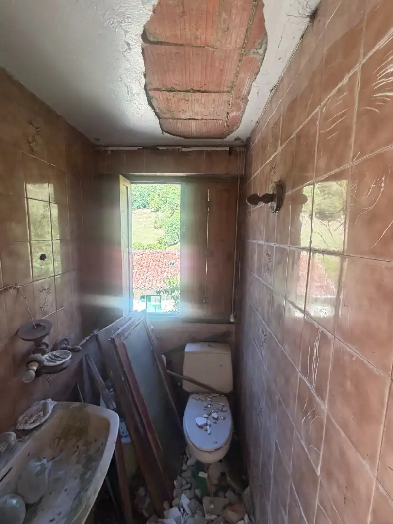 Bathroom of Detached homes for sale in Arredondo, Cantabria