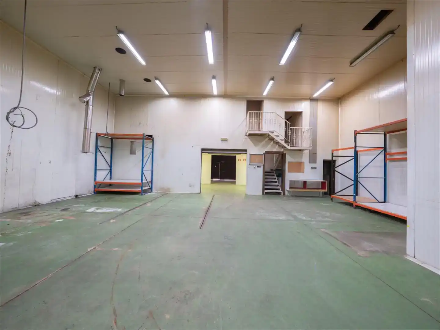 Fabrikhallen zur Miete in Alcoy / Alcoi