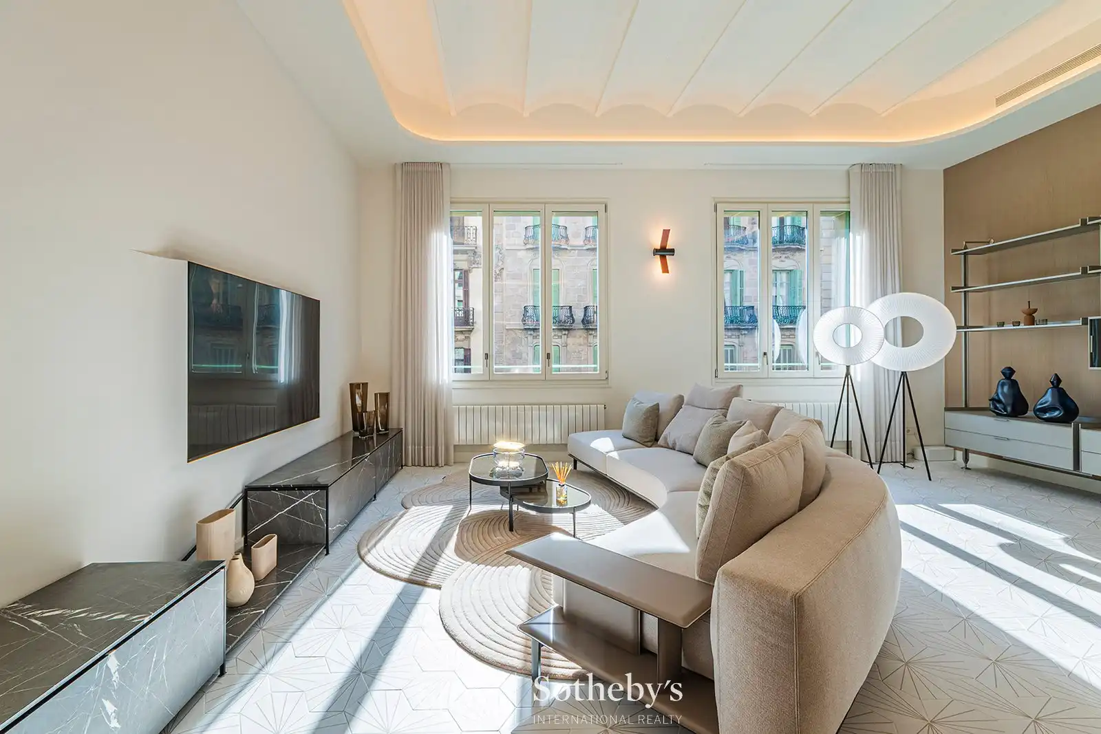 Appartement compact avec piscine à vendre à Eixample, imagen 3